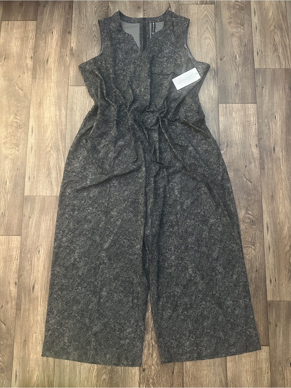 Athleta Lightweight Sleeveless Waist Adjustable Jumpsuit Women’s Size 3X